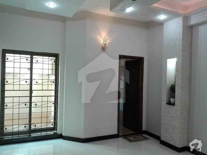 5 MARLA BRAND NEW HOUSE AVAILABLE FOR RENT IN VALENCIA TOWN LAHORE