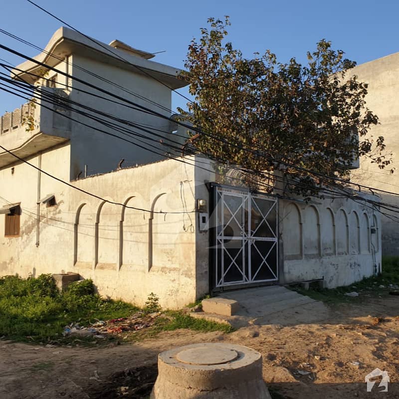ظفروال روڈ سیالکوٹ میں 4 کمروں کا 7 مرلہ مکان 60 لاکھ میں برائے فروخت۔