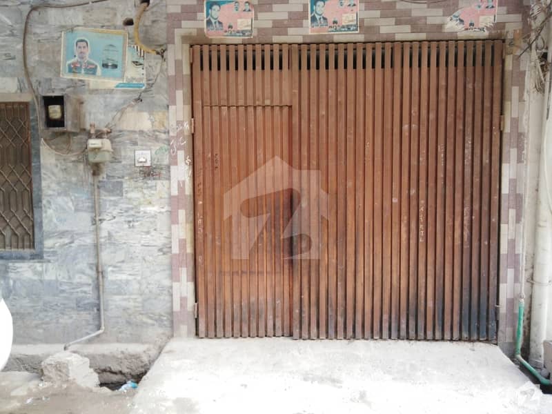 حشت نگری پشاور میں 3 کمروں کا 6 مرلہ مکان 1. 6 کروڑ میں برائے فروخت۔