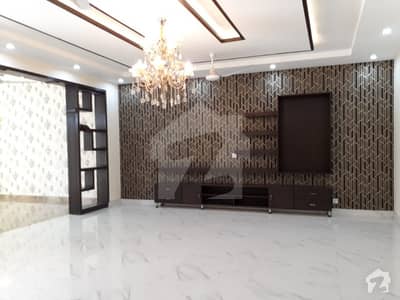 10 Marla Brand New Portion For Rent 10 Marla Brand New Portion For Rent