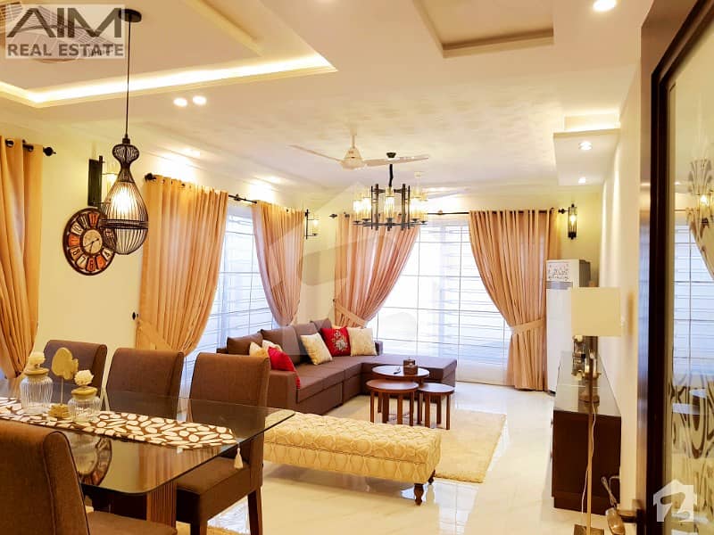Luxury 10 Marla Fully Furnished In Bahria Town For Sale