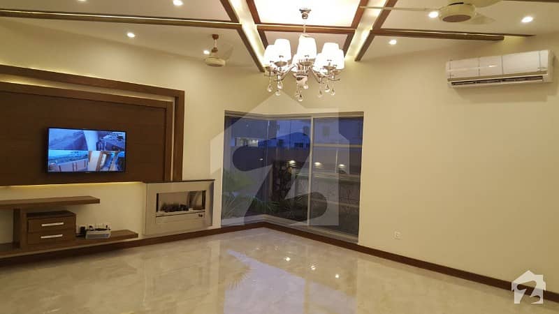 1 Kanal Bungalow With Ac Located In Dha Phase 5