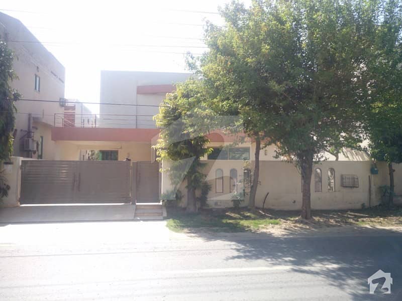 1 Kanal House For Sale In Phase 3 DHA Defence Lahore