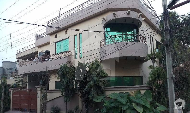 9. 15 Marla Beautiful Corner House At Taj Bagh Main Harbans Pura Road Lahore