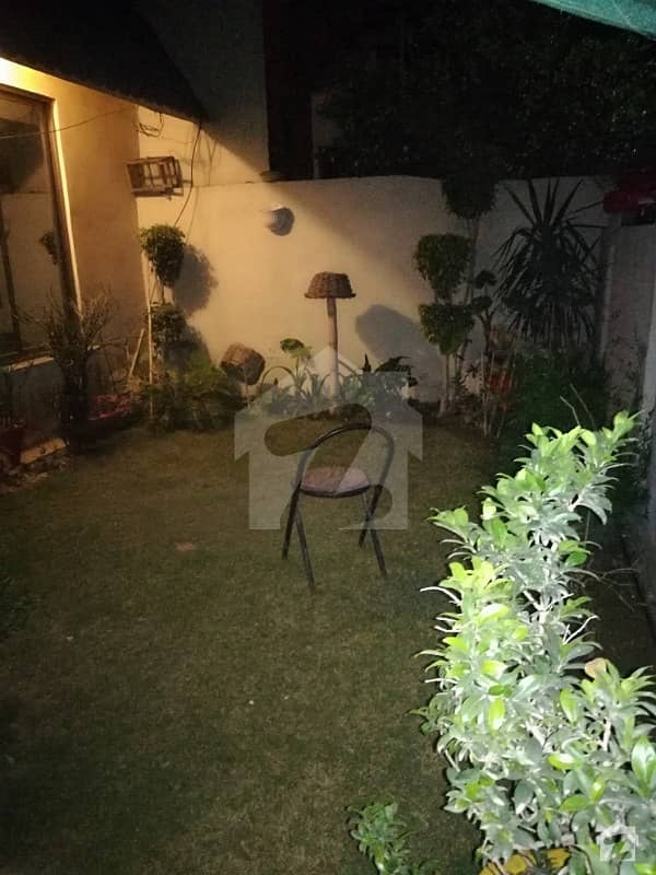 1 Kanal Single Storey House In E Block Canal View Lahore