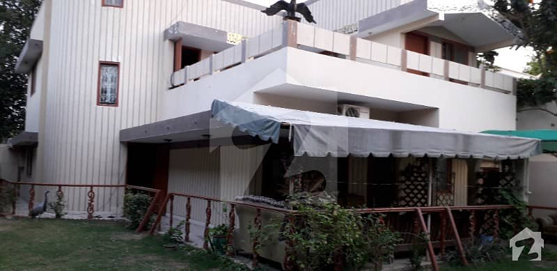 ڈی ایچ اے فیز 5 ڈی ایچ اے کراچی میں 5 کمروں کا 1 کنال مکان 8 کروڑ میں برائے فروخت۔