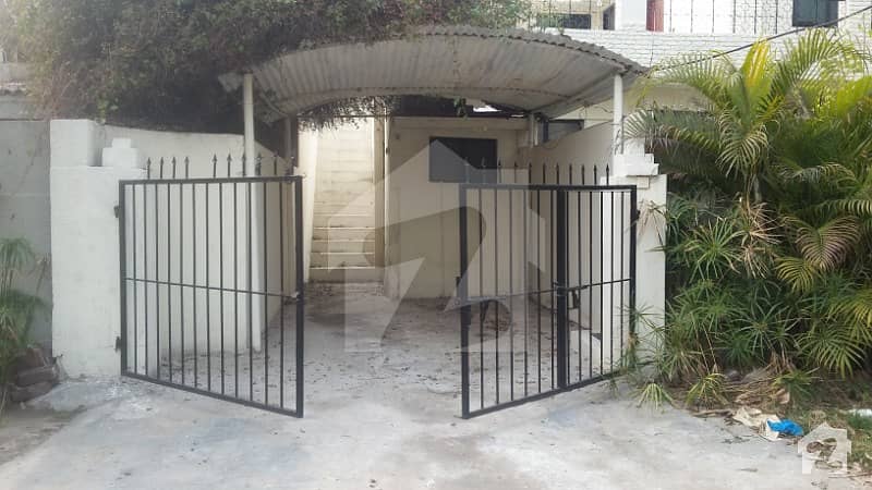 Marks Offers 24 Marla Upper Portion For Rent In Cant