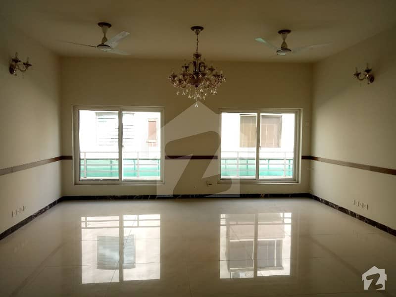 G11 One Kanal Beautiful Brand New 500 Sq. Yd House For Rent Real Pics Attached