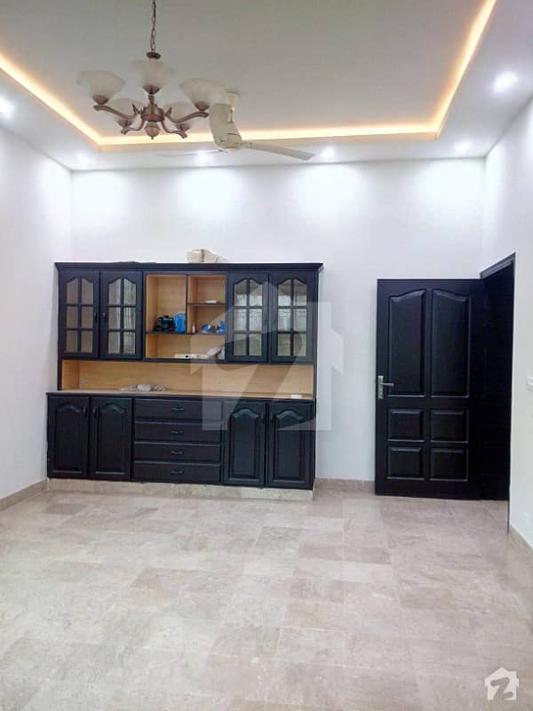 F-11 1000 Sq Yd Full New House For Rent Double Kitchen With Basement