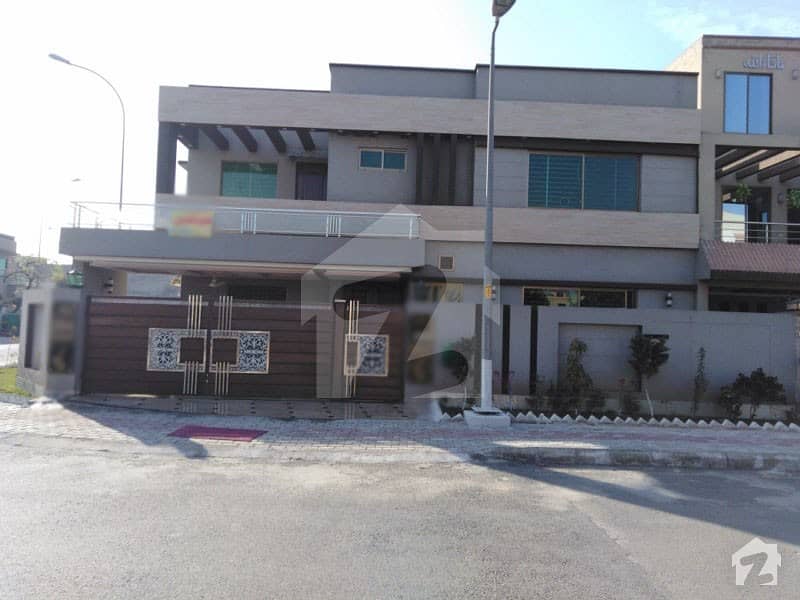 Corner House Is Available For Sale At Bahria Town