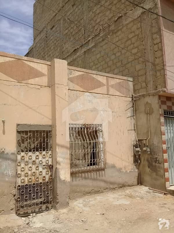 ڈیفینس ویو سوسائٹی کراچی میں 2 کمروں کا 3 مرلہ مکان 1. 25 کروڑ میں برائے فروخت۔