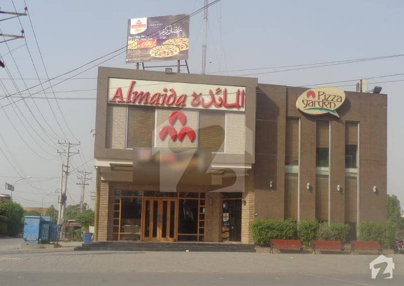 1 Kanal Ideal Building Available For Restaurant At Kohinoor City