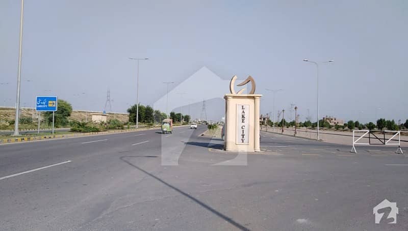 10 Marla Plot Prime Location Near Ring Road Block M3 Extension For Sale On Best Price Size 4550