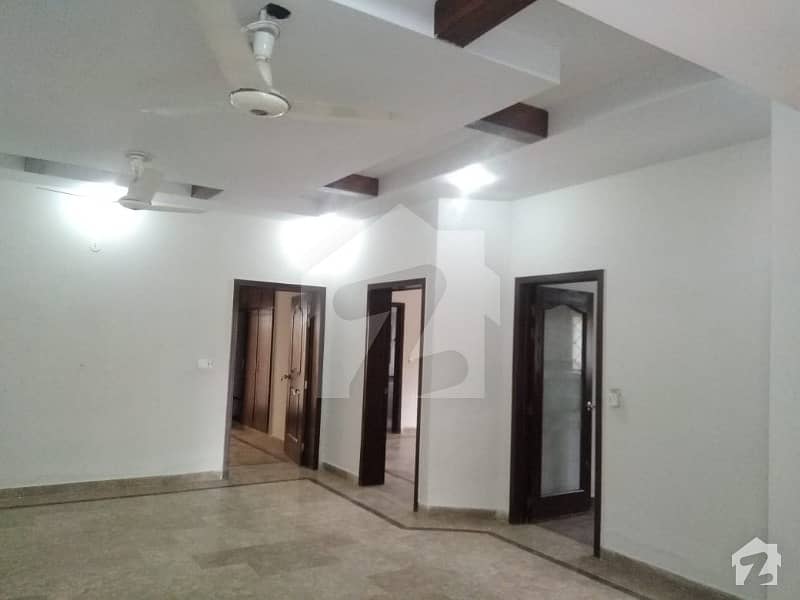 Near Lacas School 10 Marla House Is Available For Rent In Imperial Garden Homes Paragon City Lahore Punjab Pakistan
