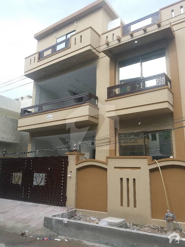 brand new double story house for rent