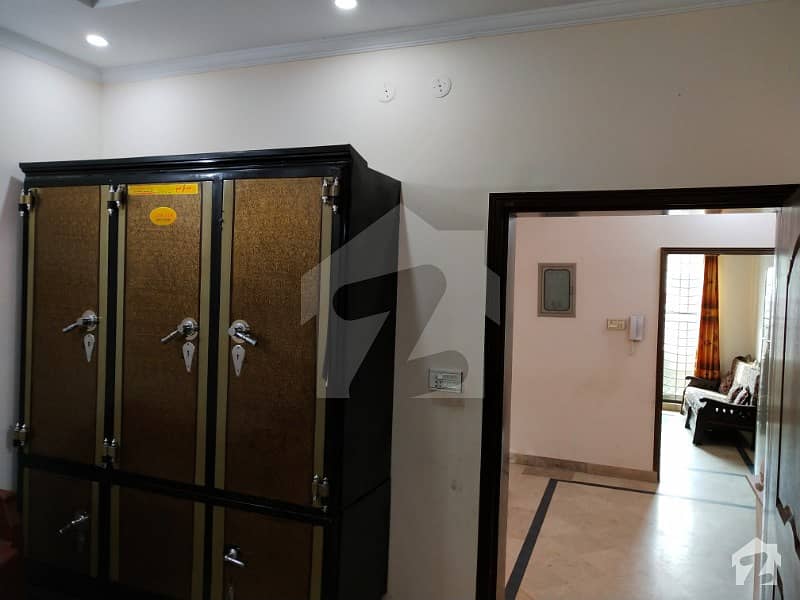 شوکت ٹاؤن لاہور میں 5 کمروں کا 3 مرلہ مکان 61 لاکھ میں برائے فروخت۔