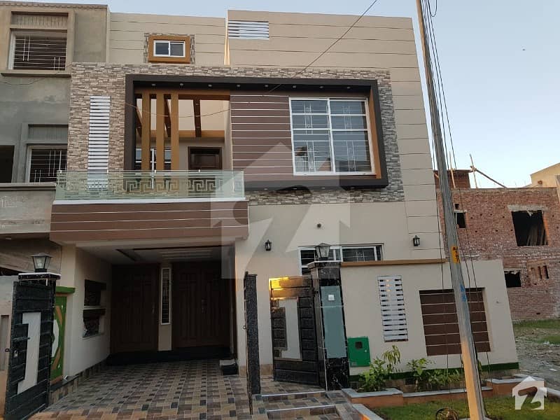 Brand New 5Marla House for Sale In AA Block Sec D Bahria Town