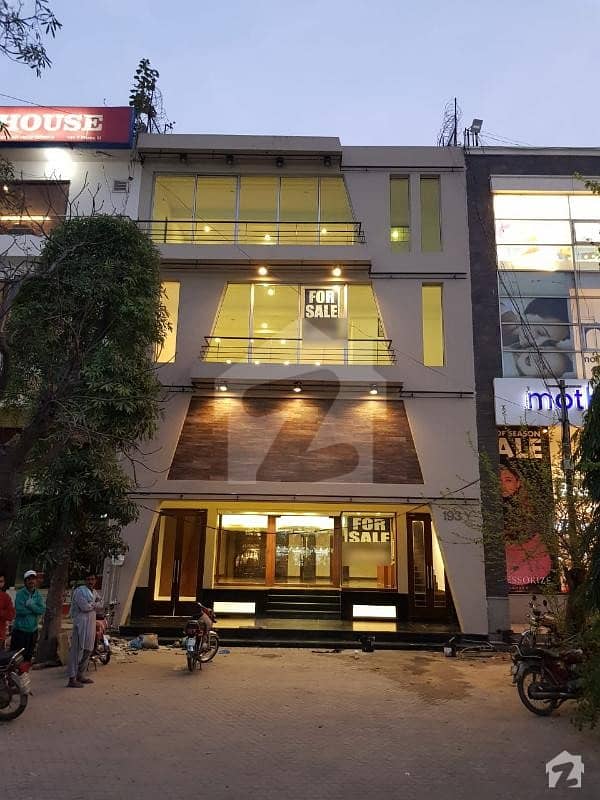 8 Marla Plaza Facing Khaadi Alnasar Near Chen One And Next 8 Marla Plaza Facing Khaadi Alnasar Near Chen One And Next