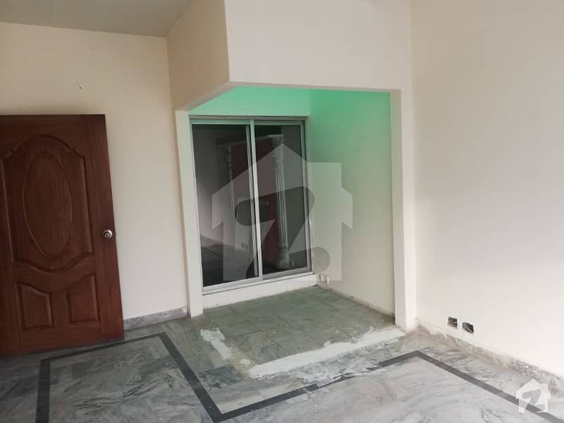 4 Marla Flat  Available For Rent In DHA Phase 4 DD Block