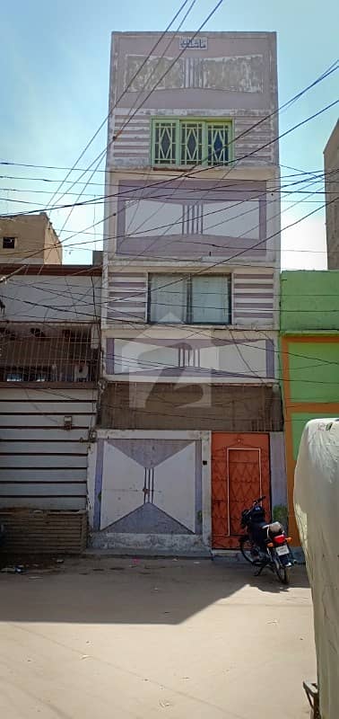 Liaquatabad 45 Square Yard House For Sale