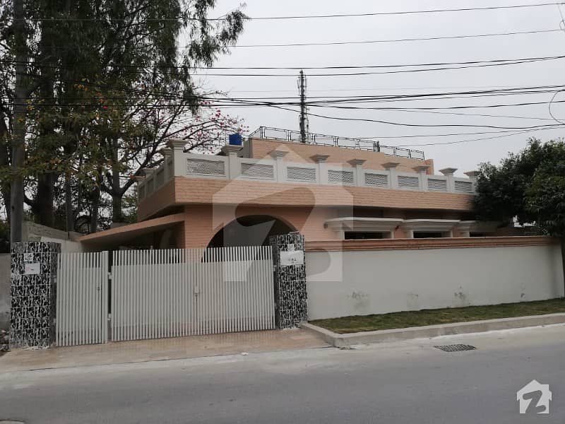 30 Marla Commercial Proper Double Unit Spanish Beautiful Modern Luxury Bungalow For Sale In Gulberg MM Alam Road