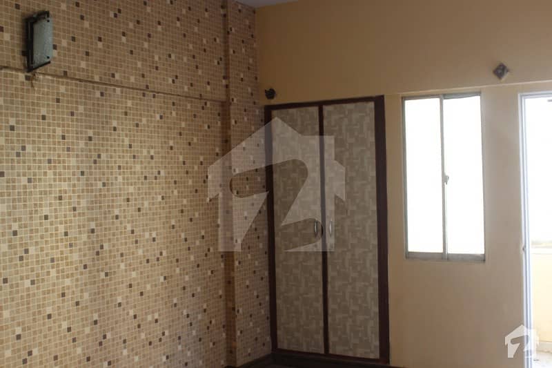 Hunaid City 2 Beds Flat In Block 17 Gulistan E Jauhar