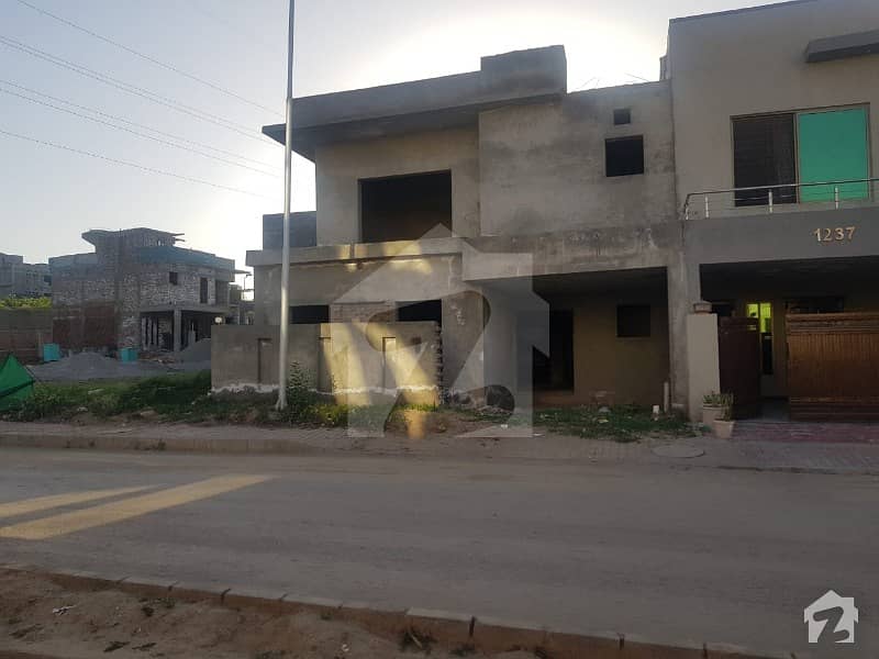 7 Marla Grey Structure House For Sale In Bahria Town Phase 8 Usman Block