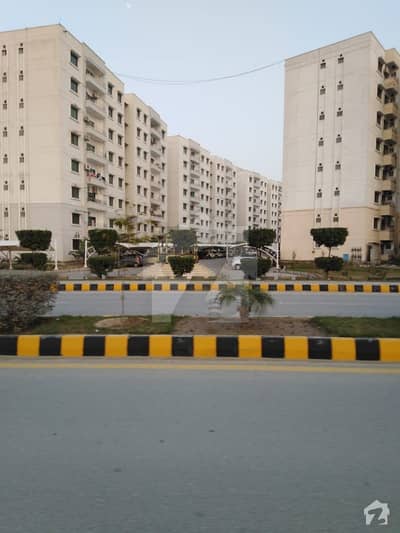 10 Marla Flat For Sale 10 Marla Flat For Sale