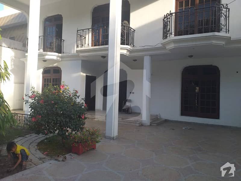 One Kanal House For Sale In Model Town Block N