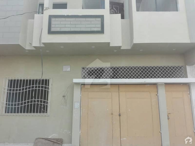 گلستانِِ جوہر ۔ بلاک 9 گلستانِ جوہر کراچی میں 4 کمروں کا 5 مرلہ مکان 1.3 کروڑ میں برائے فروخت۔