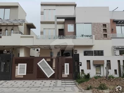 New 10 Marla House For Sale New 10 Marla House For Sale