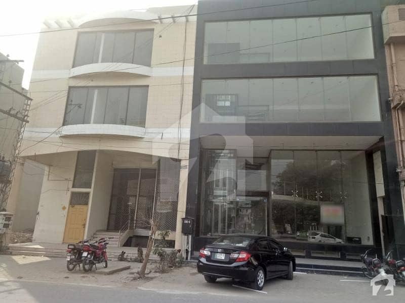Commercial Building For Rent