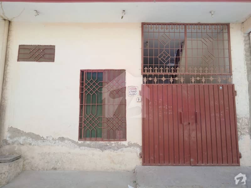 اسلامیہ کالونی بہاولپور میں 1 کمرے کا 3 مرلہ مکان 30 لاکھ میں برائے فروخت۔