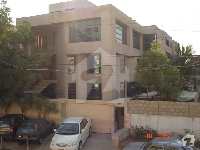 2500 SQUARE FEET OFFICE SPACE AVAILABLE FOR RENT