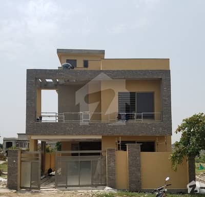 10 Marla House For Sale At Good Location 10 Marla House For Sale At Good Location