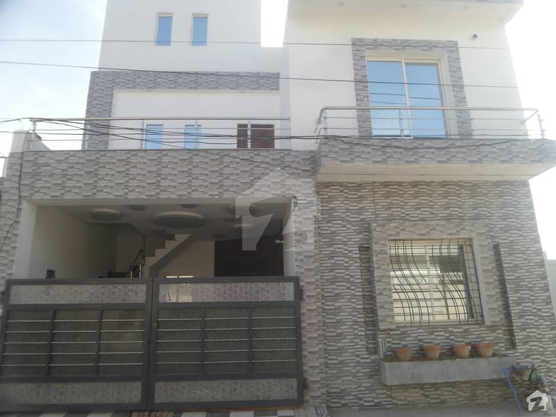 House Is Available In TNT Colony Satiana Road
