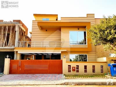 Excellent 10 Marla House For Sale In Bahria Town Excellent 10 Marla House For Sale In Bahria Town
