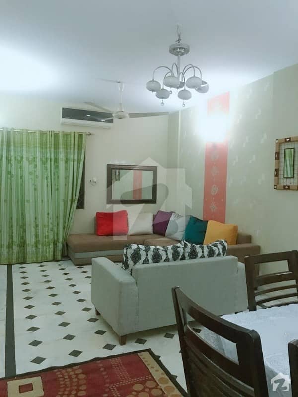 سوِل لائنز کراچی میں 3 کمروں کا 8 مرلہ فلیٹ 3 کروڑ میں برائے فروخت۔