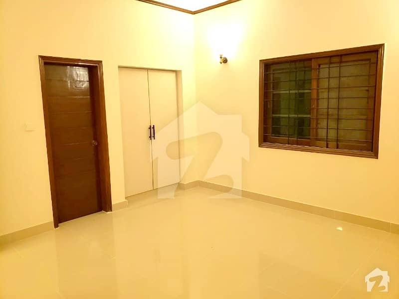 Most Prime Location Fully Renovated Independent 300 Sq Yards House In Best Price Dha Phase 4