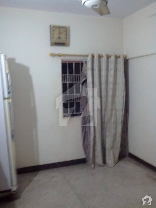 مسکان چورنگی کراچی میں 2 کمروں کا 3 مرلہ فلیٹ 52 لاکھ میں برائے فروخت۔