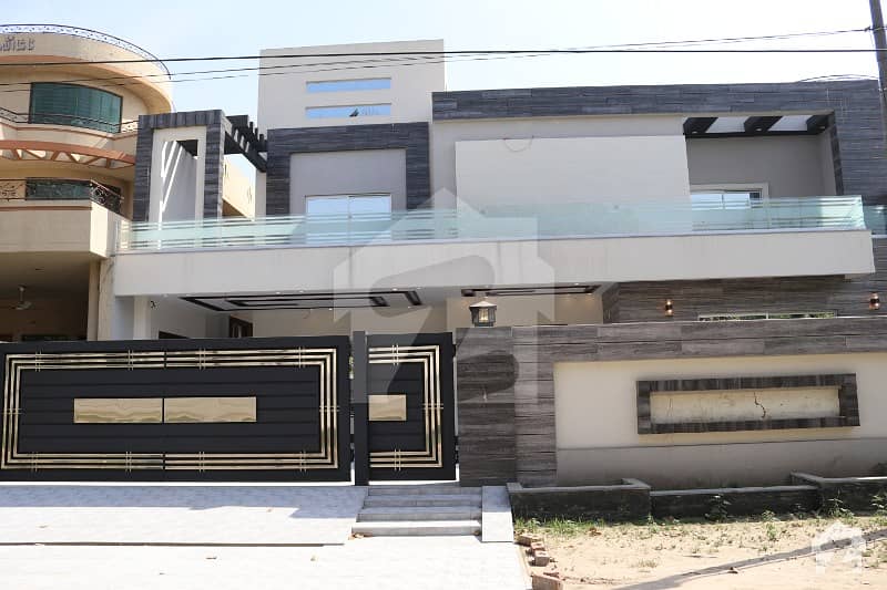 Main Road 1 Kanal Brand New Solid Elegant Bungalow For Sale