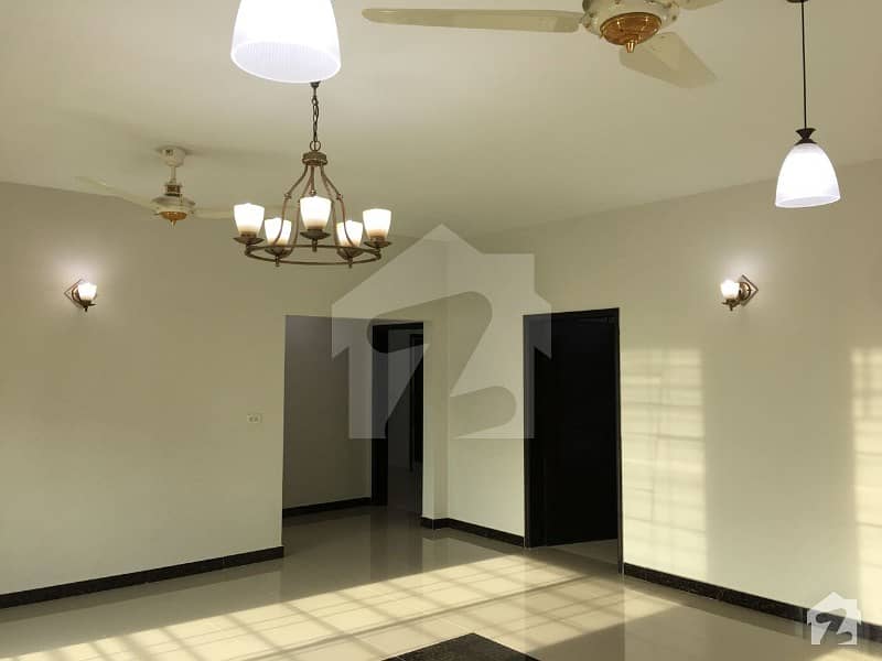 5th Floor 3 Bed Room Apartment In Askari 11 Lahore Is For Sale Main Location Apartment