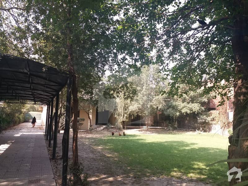 6 Kanal Bungalow For Sale Gulberg Near To Jail Road Lahore