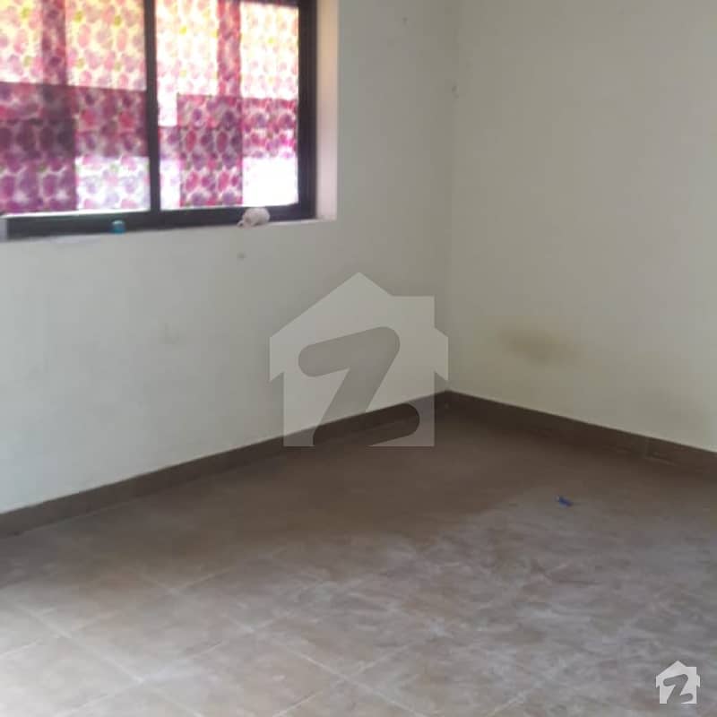 3 marla flat for rent in cavalry ground ext