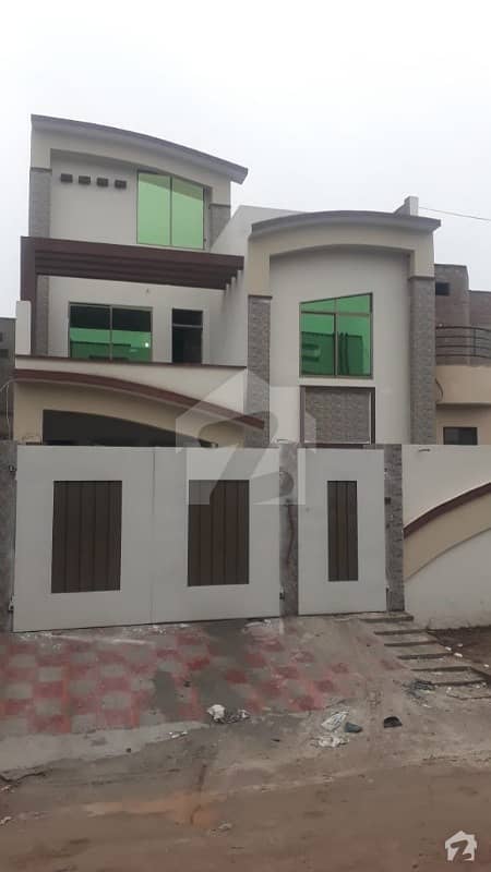 10 Marla 80% Complete house is available for sale in Jatoi Street Shalimar colony