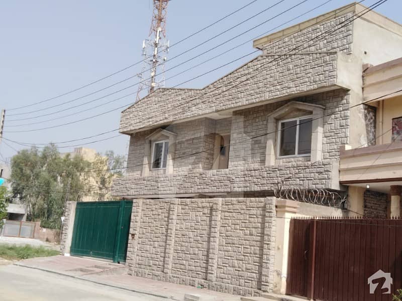 1 Kanal Commercial House Available For Rent