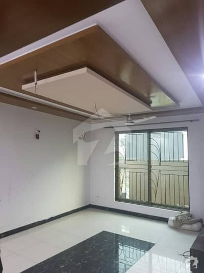 5marla beautiful BRAND NEW TILES FLOORS luxury house double story house 4bedroom t. v. lunch kitchen car parking in Valencia housing society Lahore