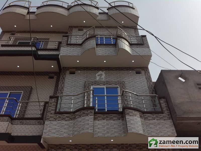 Brand New Triple Storey House For Sale At Hot Location