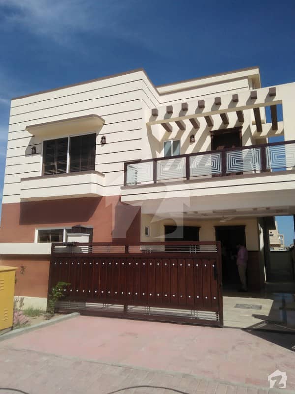 10 Marla Brand New House For Sale Bahria Town Rawalpindi Phase 8 Sector E Near To Roots School Campus