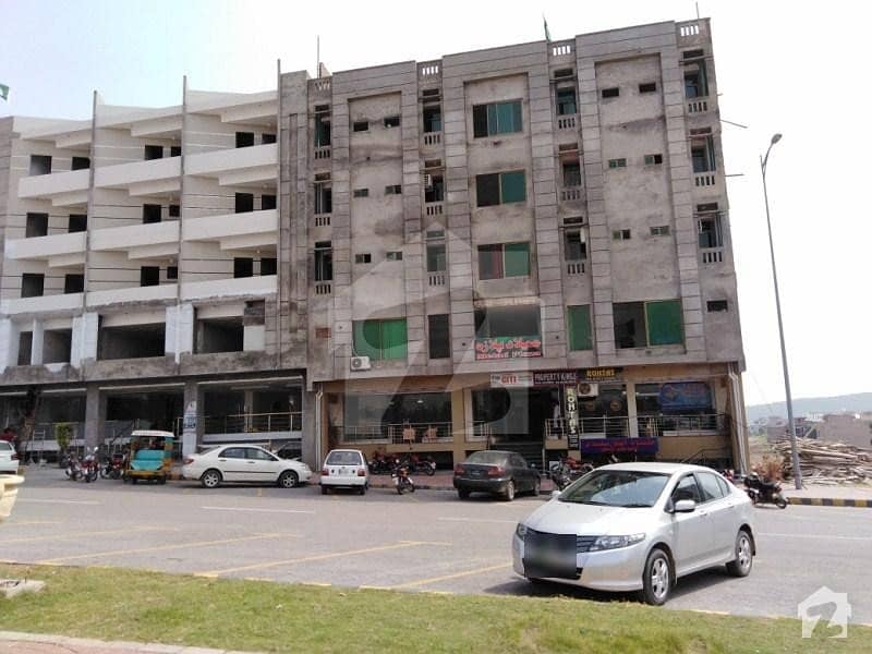 سٹی ہاؤسنگ سکیم جہلم میں 2 کمروں کا 4 مرلہ فلیٹ 44. 5 لاکھ میں برائے فروخت۔